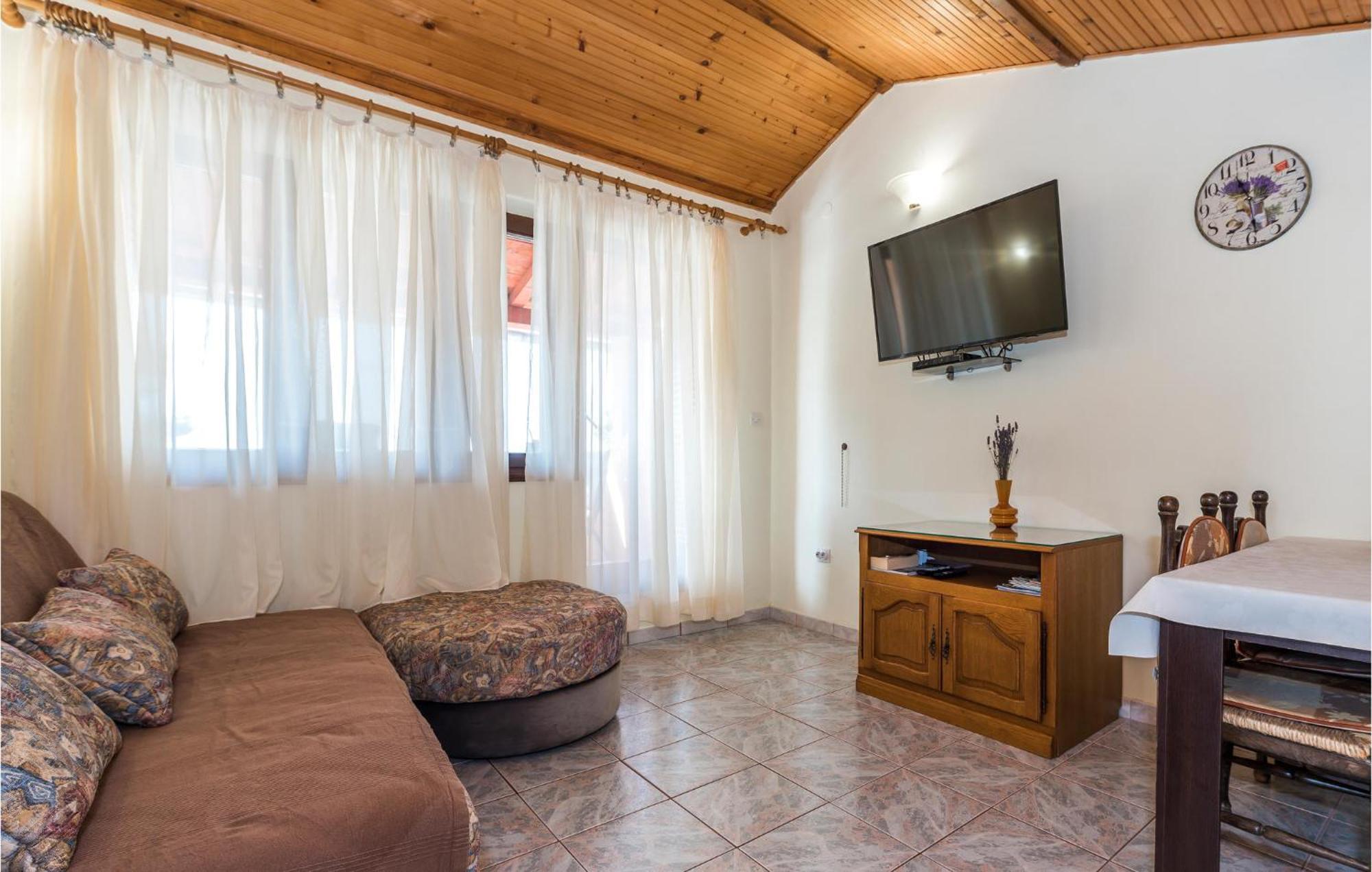 Awesome Apartment In Jadrija With Wifi Bagian luar foto