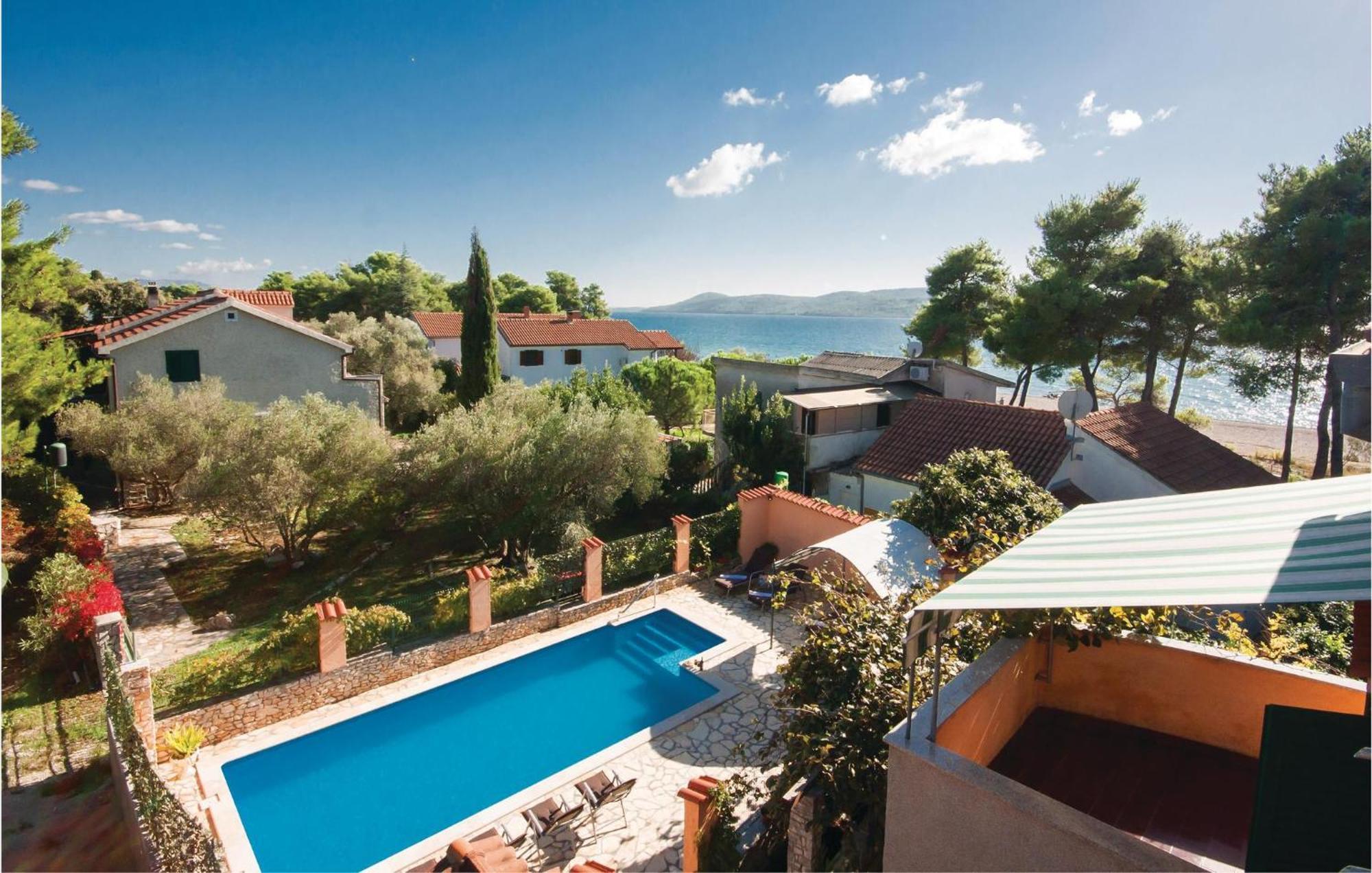 Awesome Apartment In Jadrija With Wifi Bagian luar foto